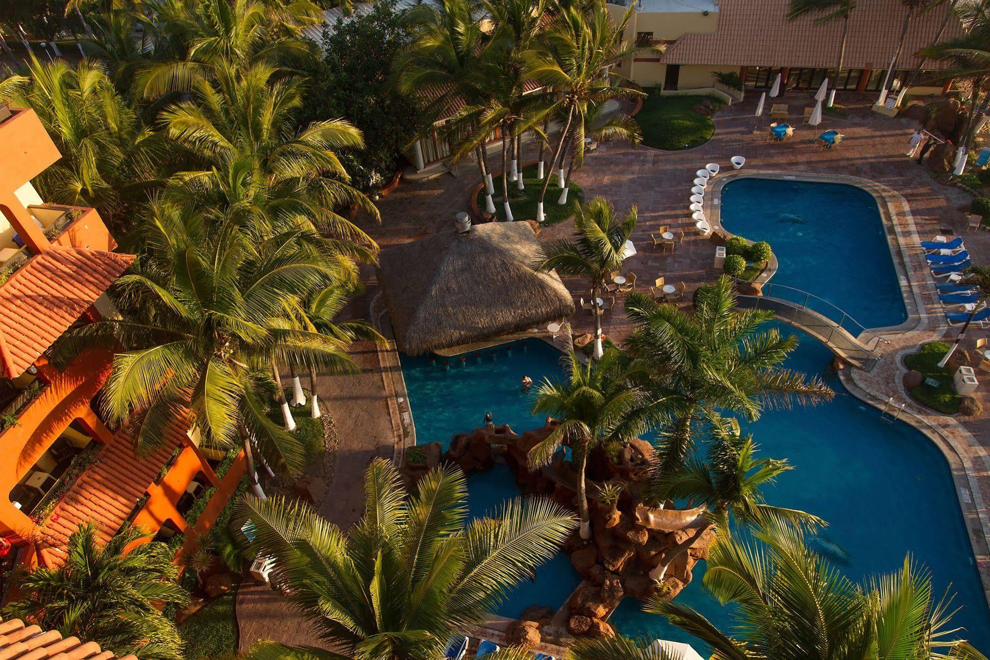 Luna Palace Mazatlán Extérieur photo
